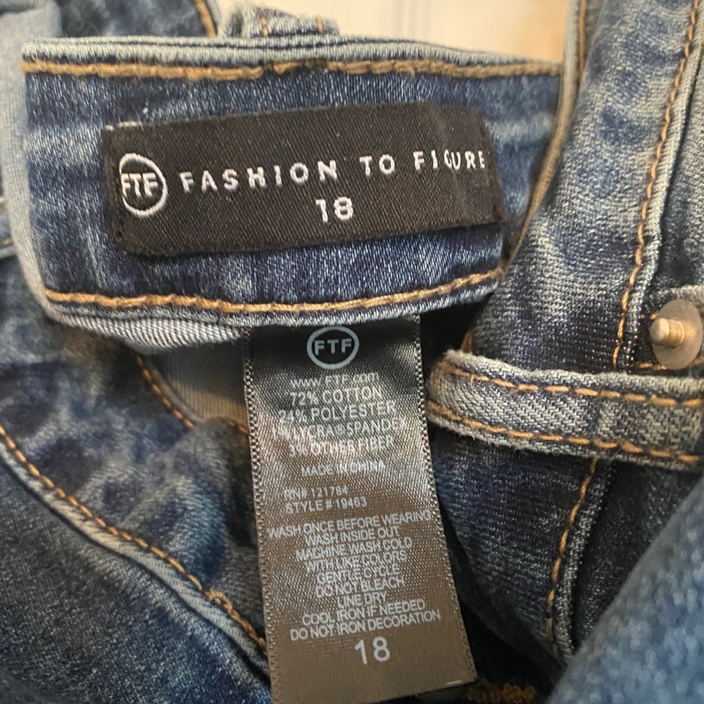 Star Jeans - Picture 2 of 2